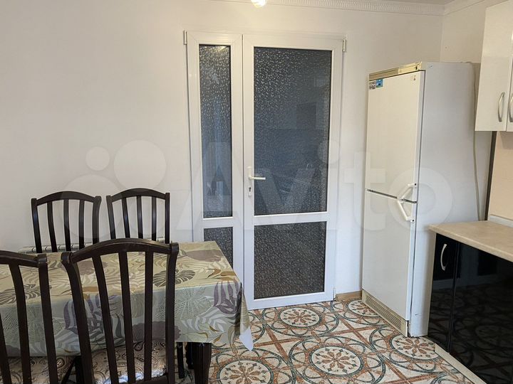 Комната 20 м², 1/2 эт.