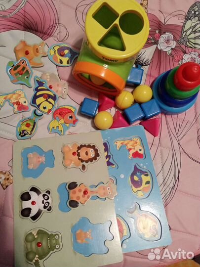 Игрушки развивающие. Набор