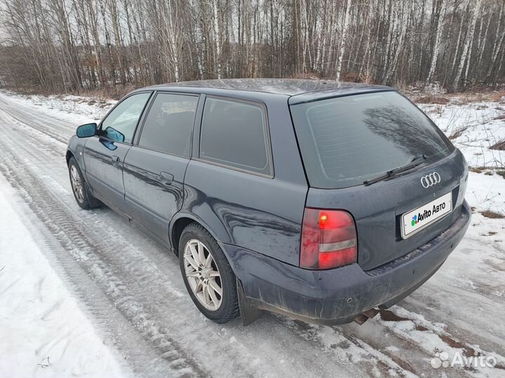 Audi A4 1.8 МТ, 2000, 140 000 км