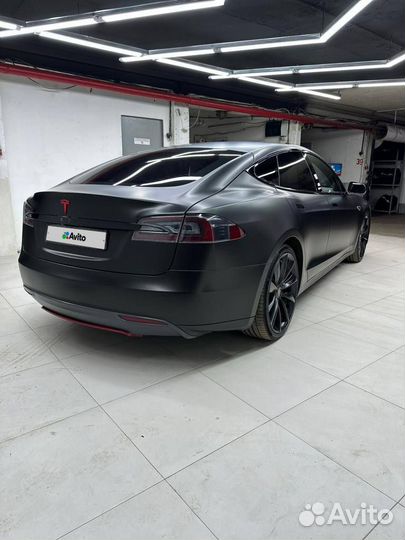 Tesla Model S AT, 2014, 132 000 км