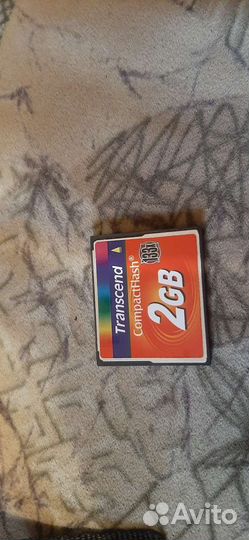 Зеркальный фотоаппарат canon 400D