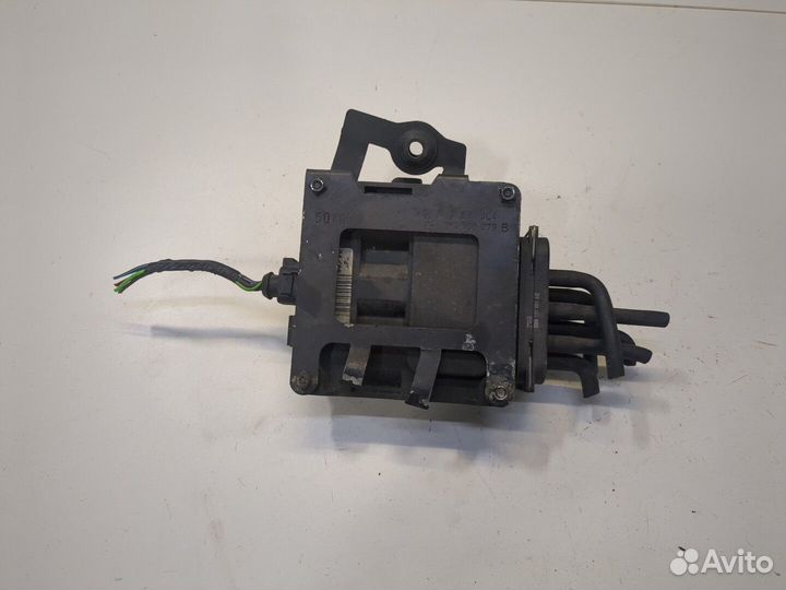 Блок клапанов Volkswagen Golf Plus, 2006