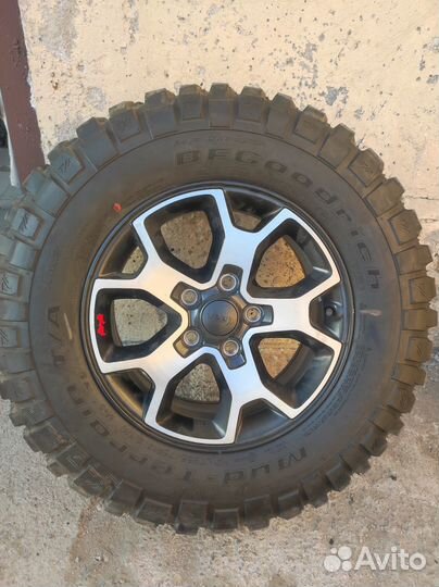 R17 Bfgoodrich Mud-Terrain T/A 255/75, PCD 5x127 DIA 71.5
