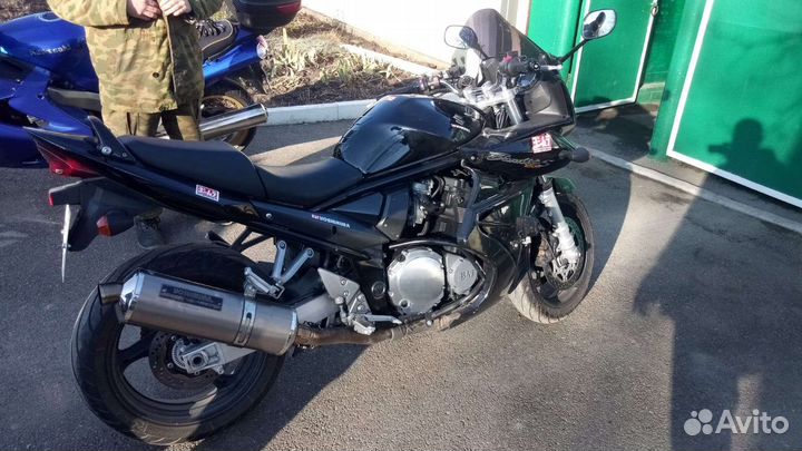 Suzuki bandit 1200s