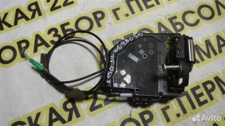 Замок двери задней левой Toyota Corolla (E150) 20