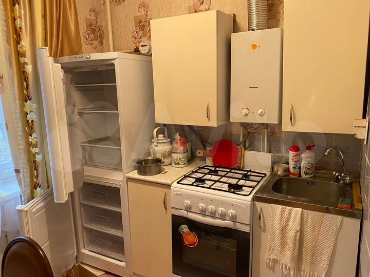 2-к. квартира, 43 м², 1/5 эт.