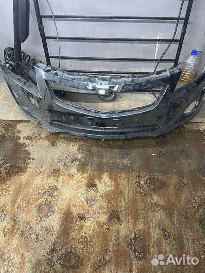 Передний бампер Шевроле круз