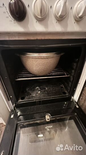 Газовая плита Flama рабочая