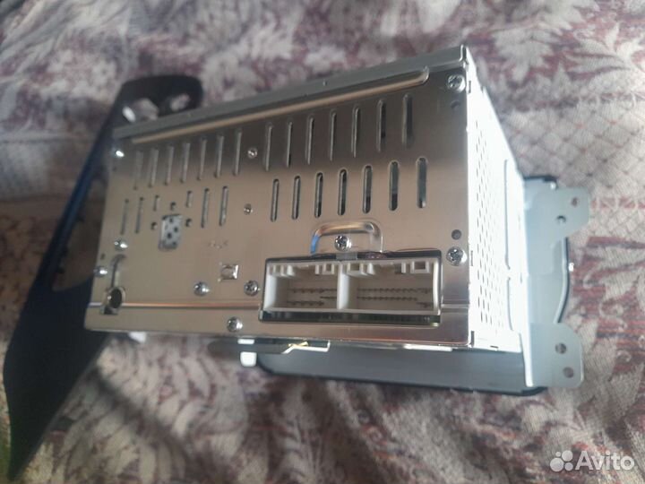 Штатная магнитола на Kia-ceed