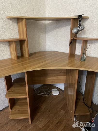 Компьютерный стол б/у
