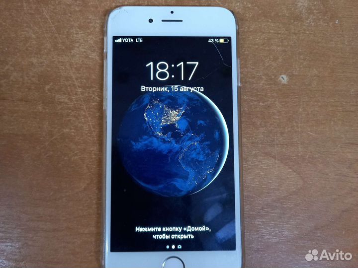 Телефон iPhone 6