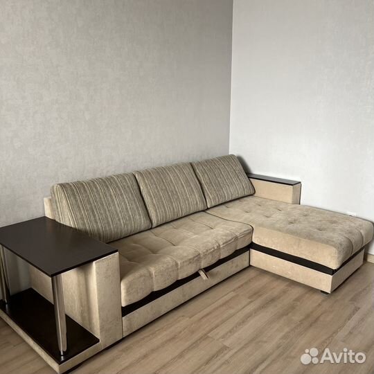 Угловой диван бу
