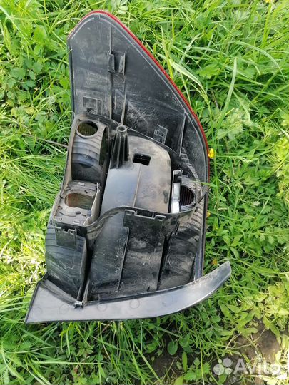 Фара задняя правая volkswagen polo