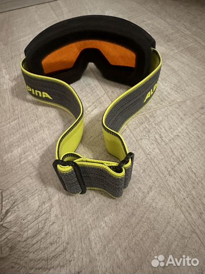 Горнолыжные очки Alpina