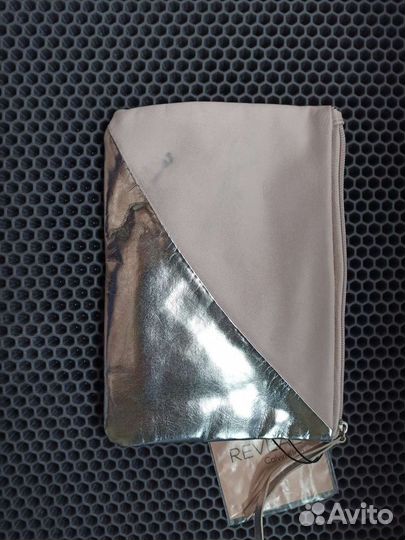 Косметичка calvin klein новая