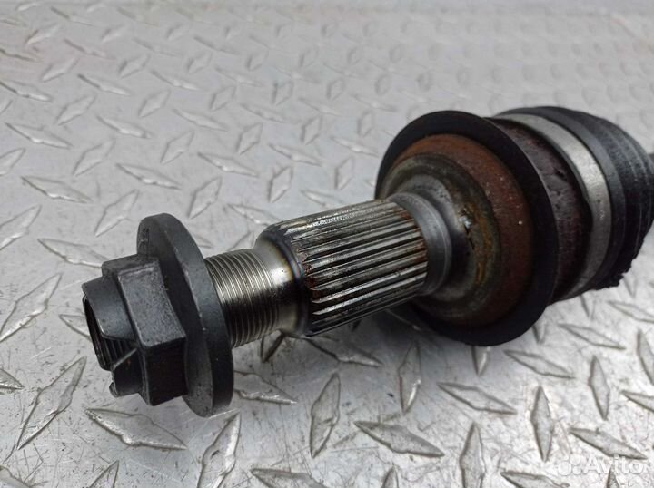 Полуось задняя правая Chevrolet Equinox 3