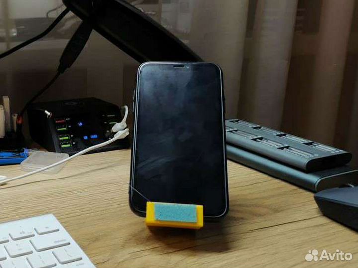 Настольная подставка для сотового телефона