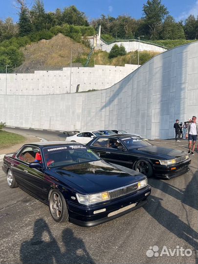 Nissan Laurel 2.0 МТ, 1990, 176 000 км