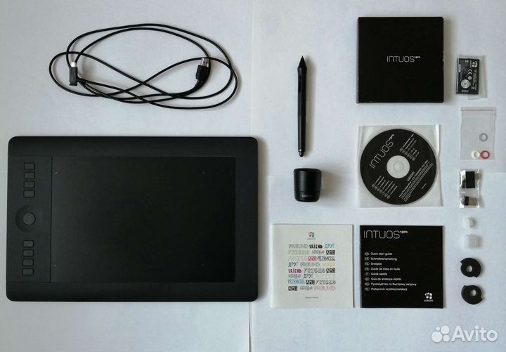 Графический планшет Wacom Intuos Pro M PTH-651