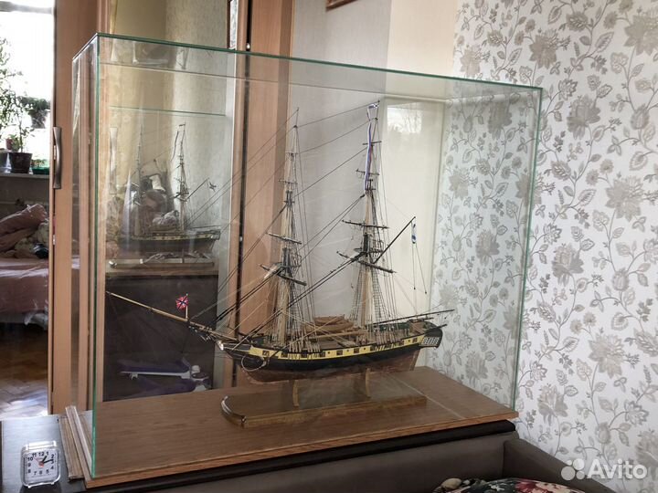 Футляр бокс для модели корабля