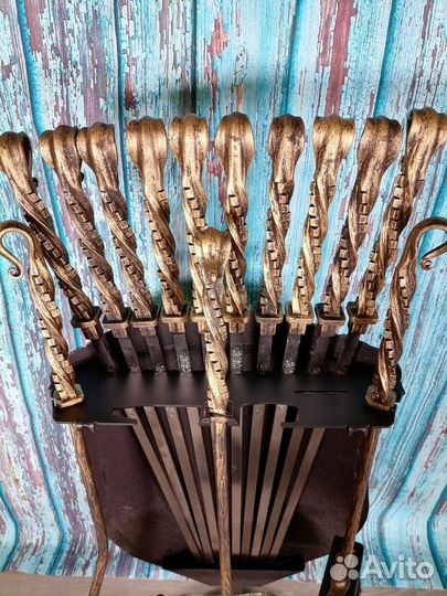 Каминный набор Щит-подставка Конь на 8 шампуров Ар