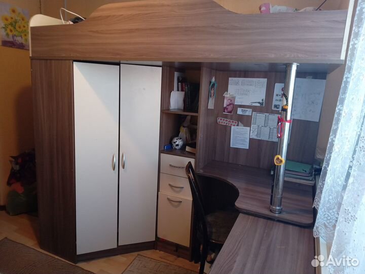 Стенка детская с кроватью