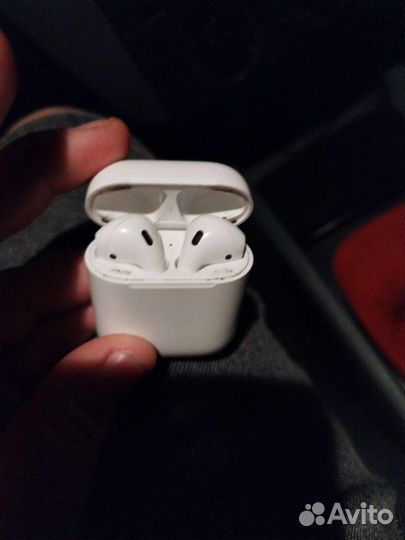 Airpods