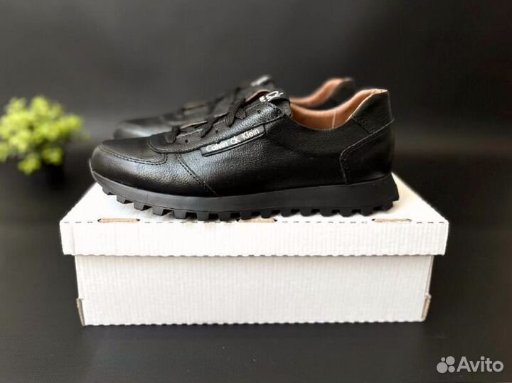 Кроссовки Calvin Klein осенние