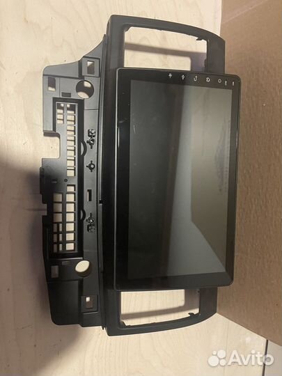 Мультимедия в машину