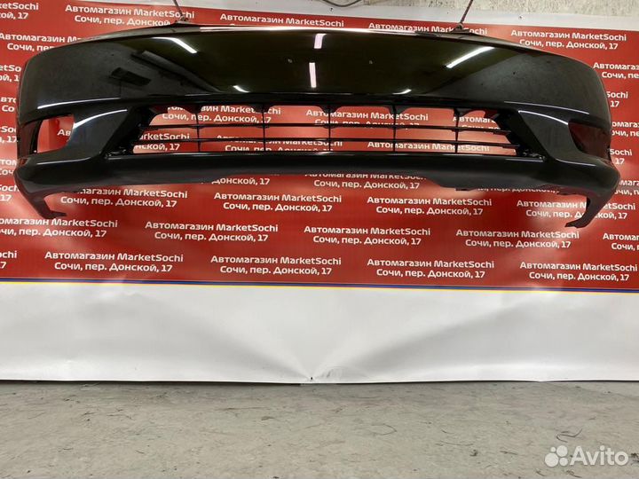 Бампер Camry передний