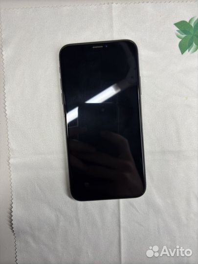 iPhone X, 256 ГБ