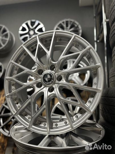 Диски R18 5*114,3 цо73.1