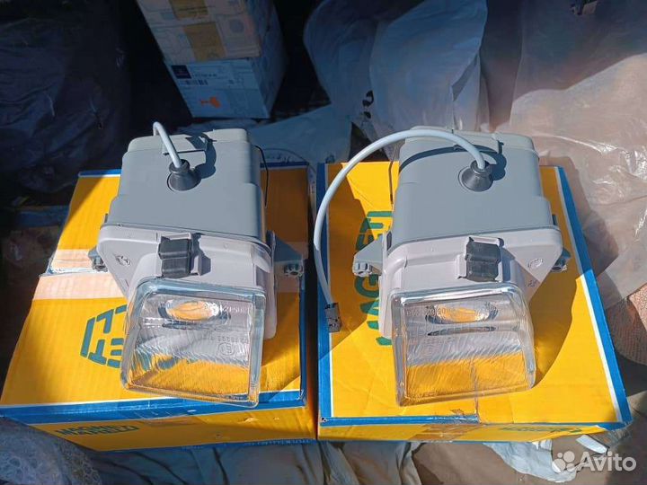 Новые Противотуманные фары W124 e500 Mercedes