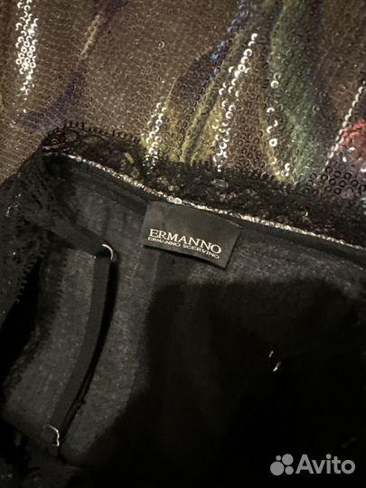 Платье в паетках shervino