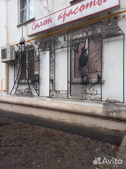 Решетки на окна, художественные кованные изделия