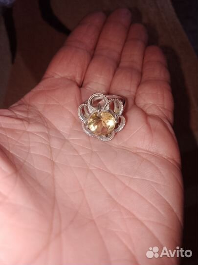 Серебряное кольцо с цитрином