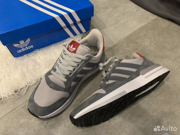 Кроссовки adidas ZX 500