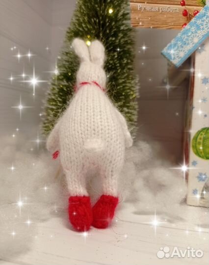 Заяц вязаная игрушка брелок Под заказ