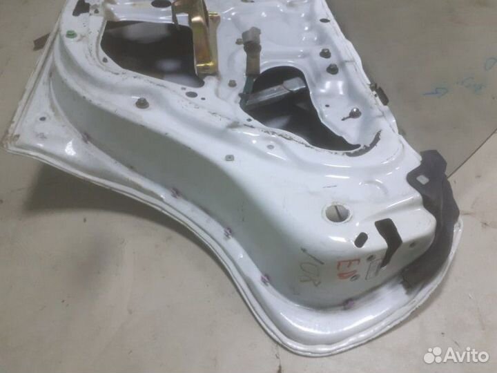 Дверь задняя правая Toyota Carina Ed ST180