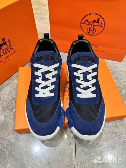 Стильные кроссовки Hermes для уверенных в себе мужчин