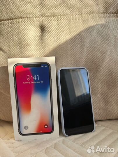 iPhone X, 256 ГБ