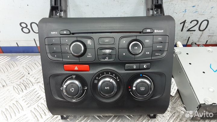 Магнитола Citroen C4 II 2010–2015