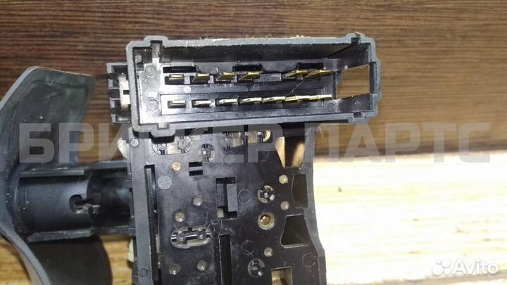 Переключатель Рено Логан 1