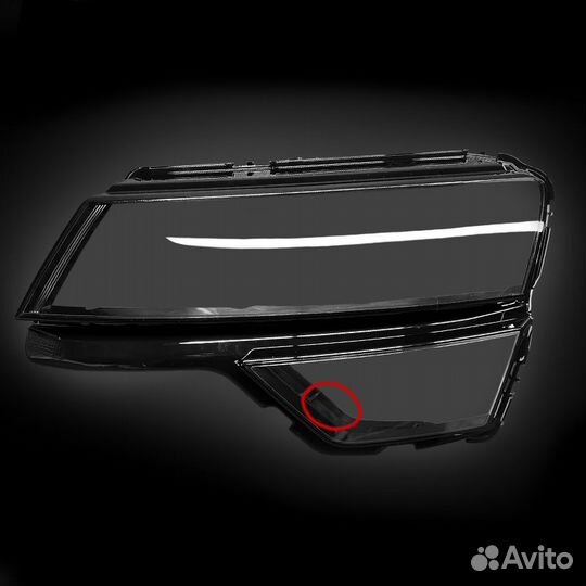 Уцененное стекло для фары Skoda Karoq (2017-2022)