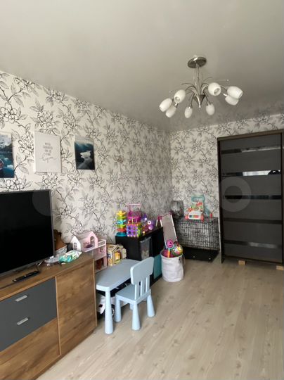 3-к. квартира, 63 м², 1/5 эт.