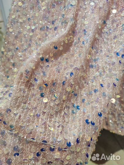 Платье для девочки пышное 116