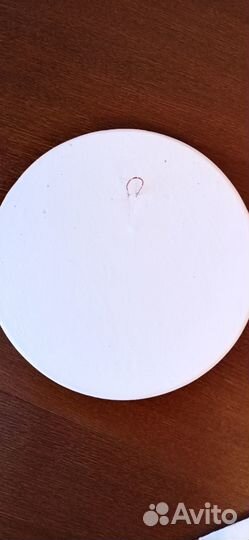 Барельефы и открытки из Петергофа