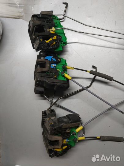 Замок дверной Kia Rio 3 2016