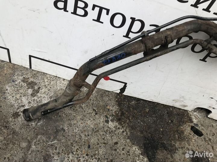 Горловина топливного бака Nissan Pathfinder