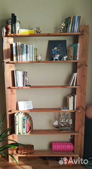 Стеллаж книжный